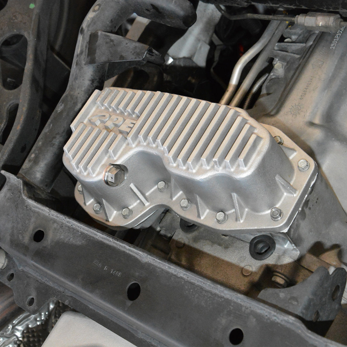2011-2022 Jeep Grand Cherokee 3.6L Heavy-Duty Cast Aluminum Engine Oil Pan Black