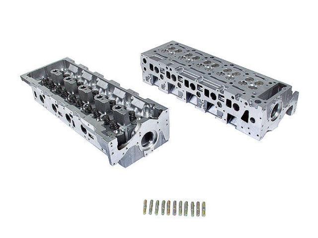AMC 908676 Cylinder Head with Valves and Springs, OE 647 010 04 20, 2004-2006 Sprinter 2500/3500 2.7L OM647 Diesel - view 1