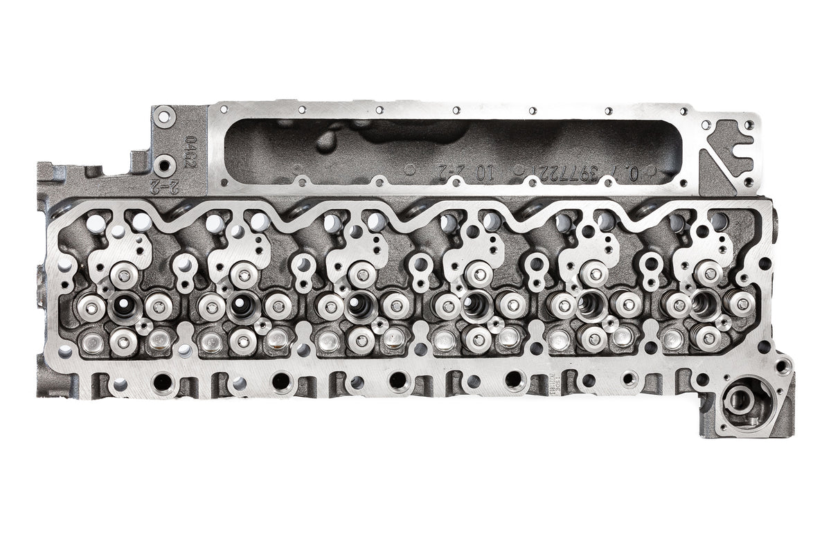 2003-2007 Loaded OEM cummins 5.9L head. CA Excl.